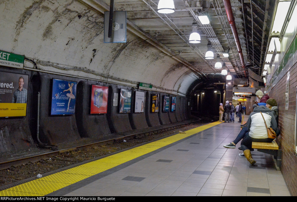 Boston Subway - Station